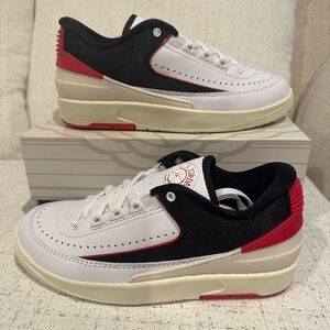 Nike Air Jordan 2 Retro Low Chicago Twist Size 6 Womens
